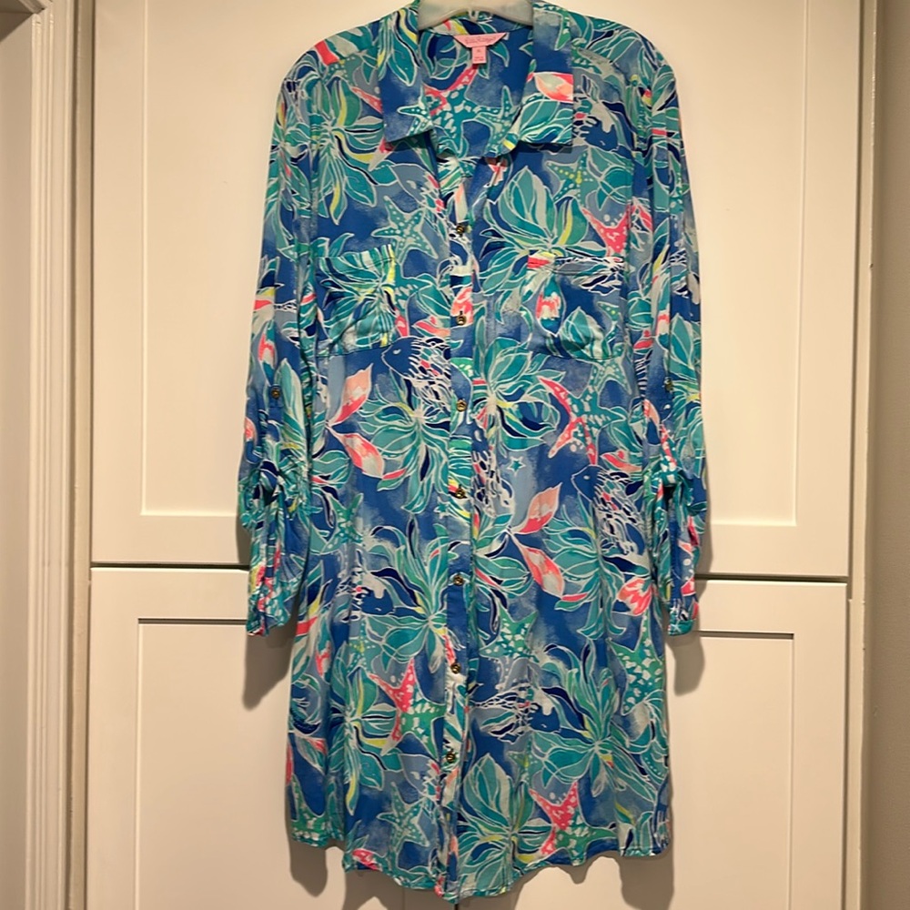 Lilly Pulitzer swim cover. Size XL